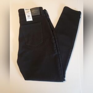 Denizen High Rise Skinny Black Jean, Size 14